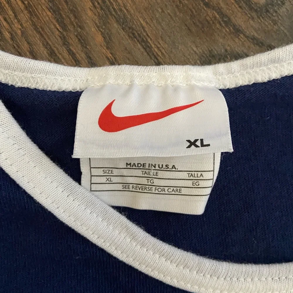 Nike navy blue tank top